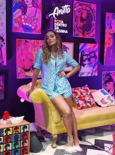 voir serie Anitta Dentro da Casinha en streaming